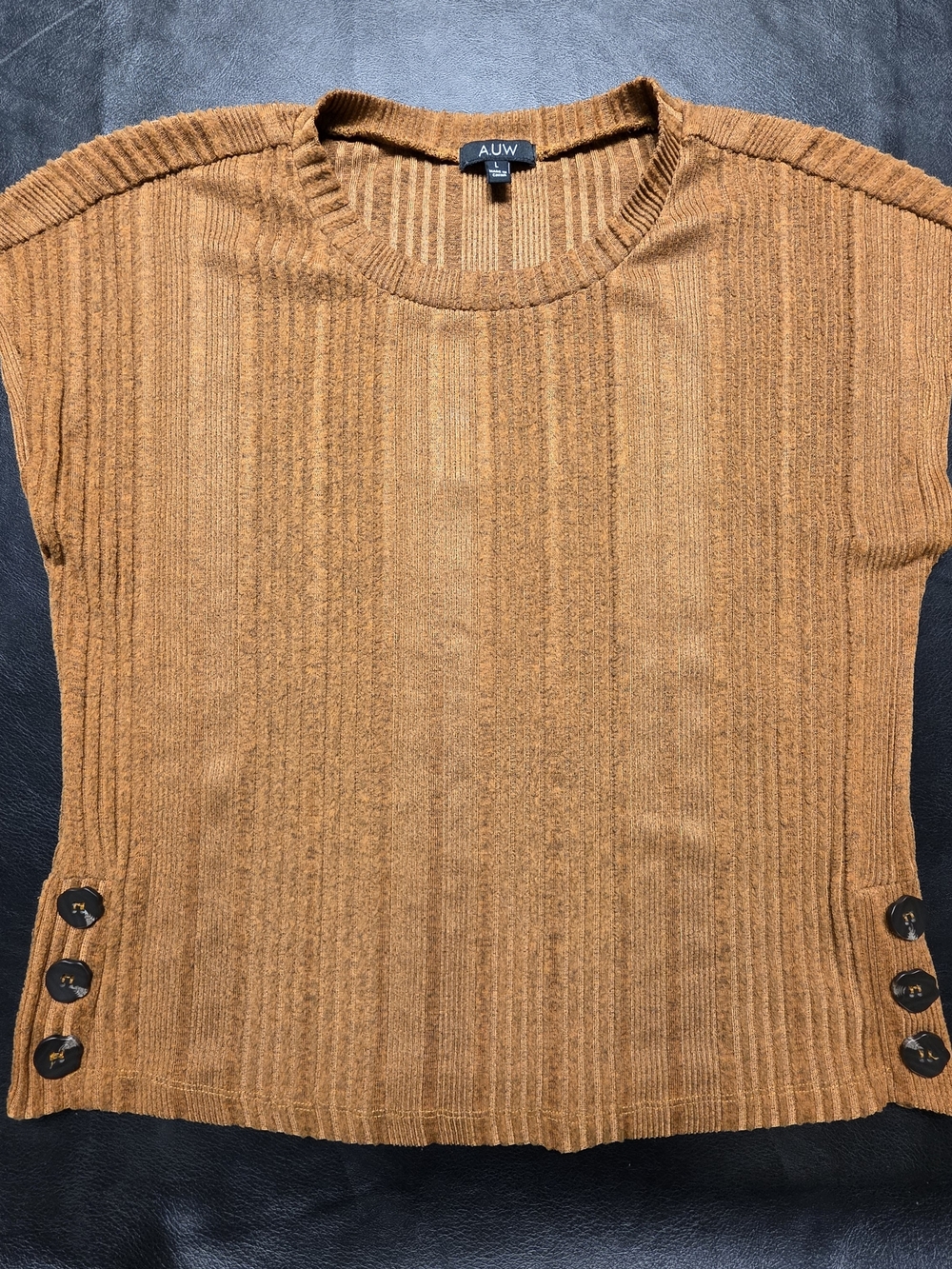 AUW Ribbed Cap-Sleeve Knit Top with Side Button Detail